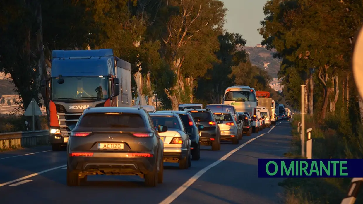 Obras na Ponte de VFX transformam Recta do Cabo num pesadelo para automobilistas
