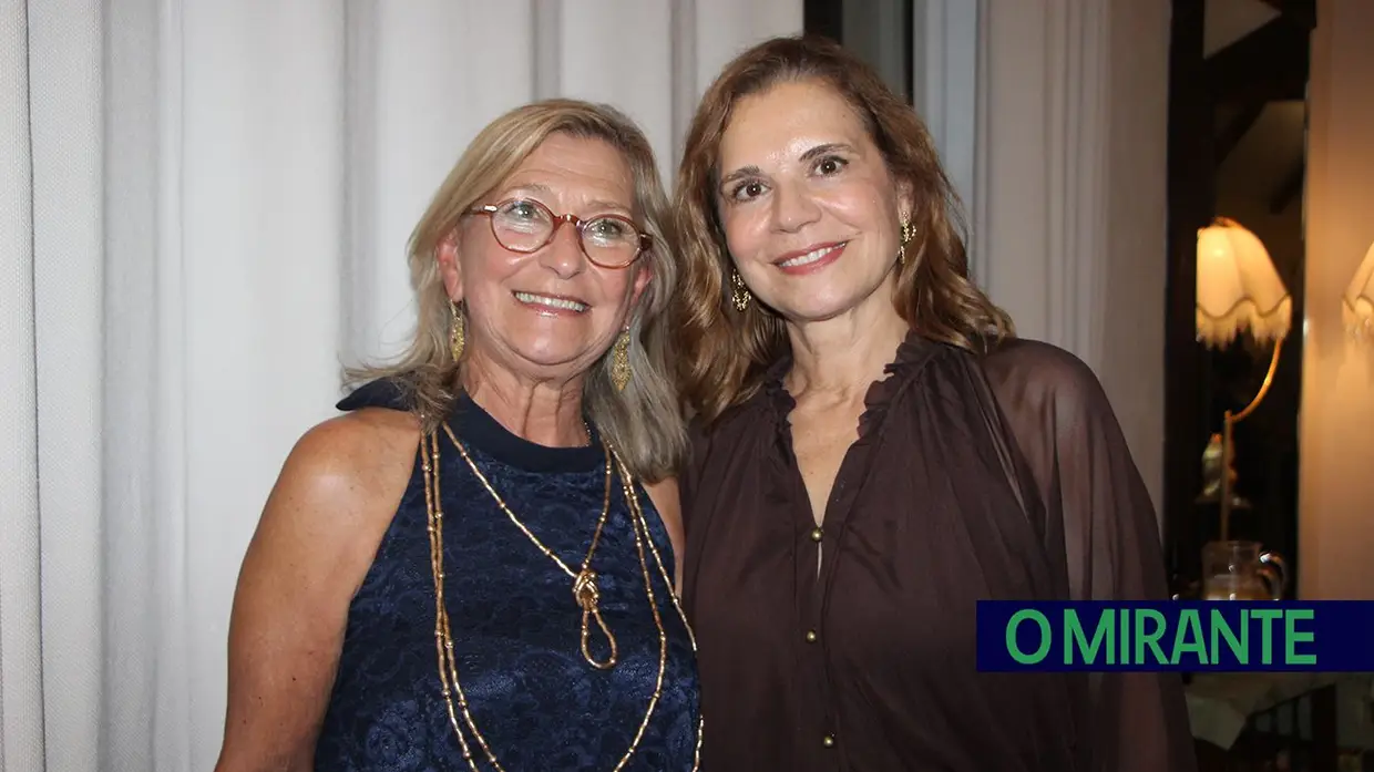 Escola Reynaldo dos Santos celebrou 50 anos com jantar de gala