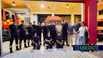 JSD de Azambuja distribui donativos por instituições do concelho