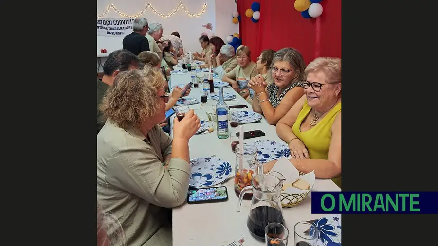 Antigos funcionários da Eurofil juntaram-se à mesa para recordar a história da fábrica da Póvoa de Sta. Iria