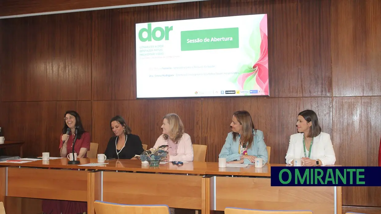 Dor esteve em debate na Casa do Brasil em Santarém