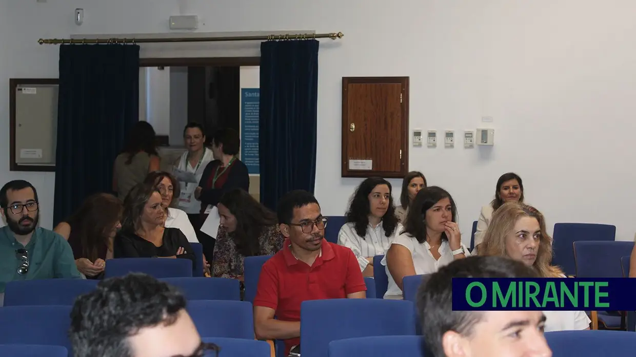 Dor esteve em debate na Casa do Brasil em Santarém