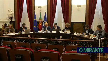 Oposição chumba criação da empresa municipal Alenquer Ambiente