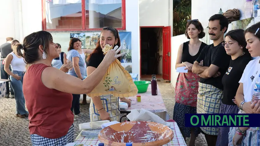 Receitas tradicionais ganham vida em oficinas de culinária na Glória do Ribatejo