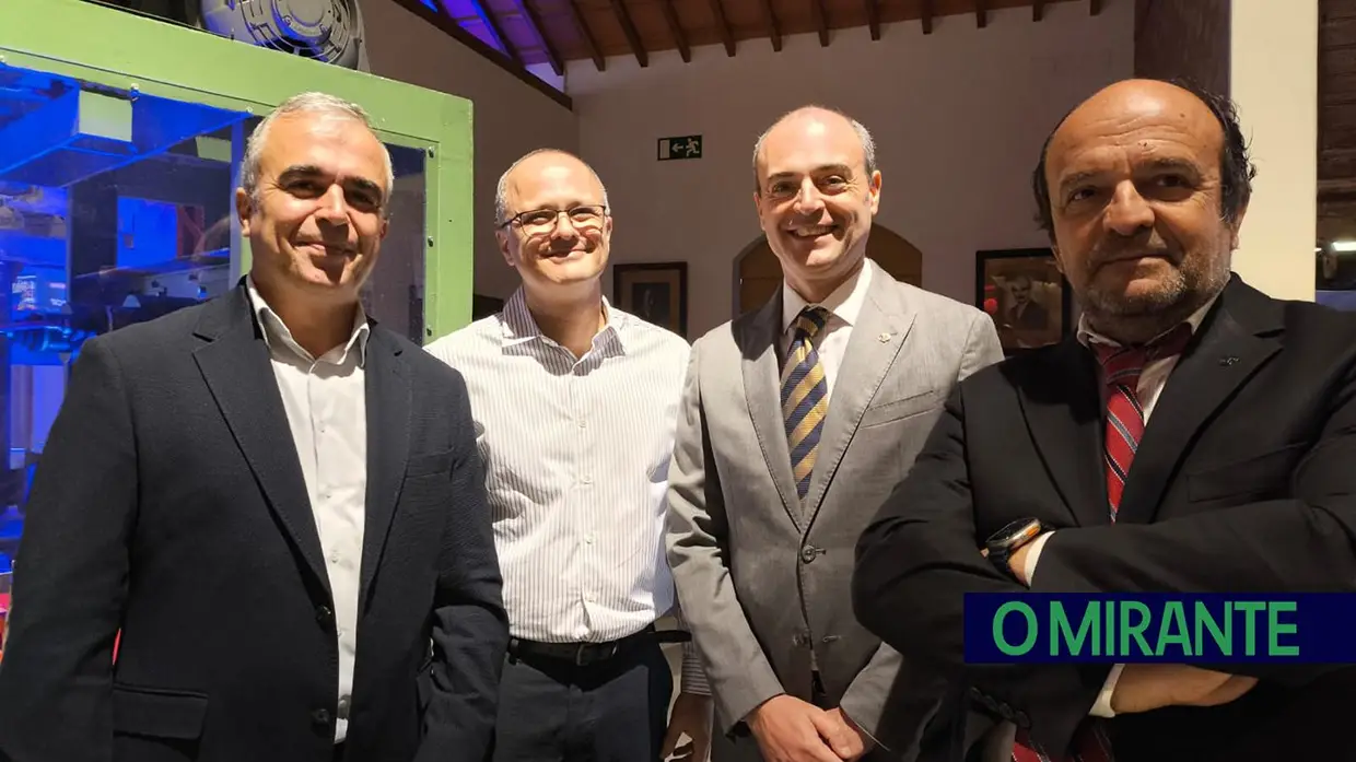 Fábrica da Cimpor em Alhandra recebeu distinção do livro mundial de recordes