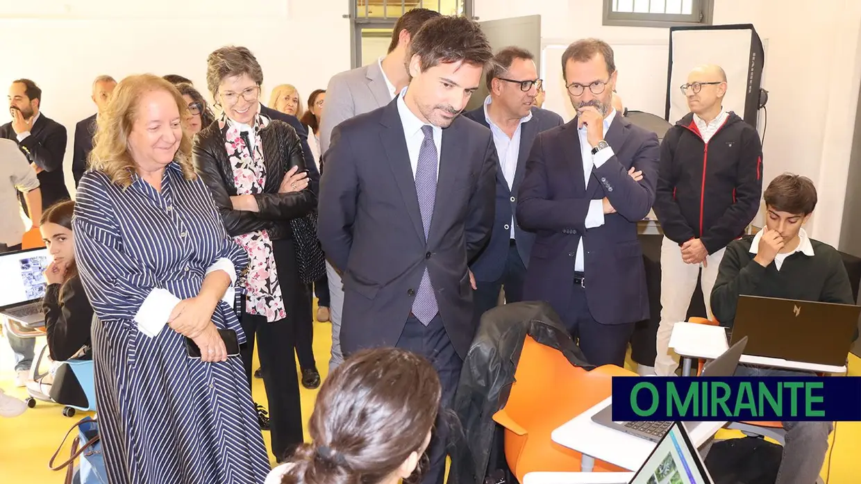 Alcanena inaugura escola secundária completamente renovada