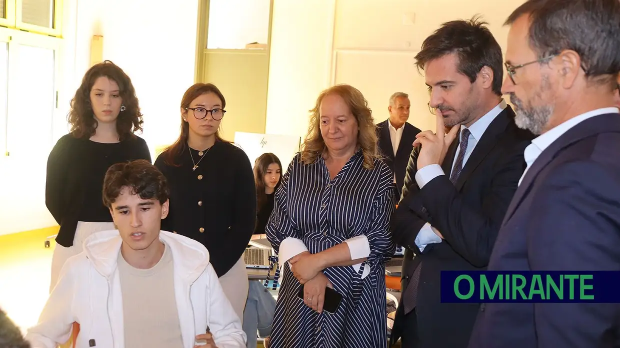 Alcanena inaugura escola secundária completamente renovada