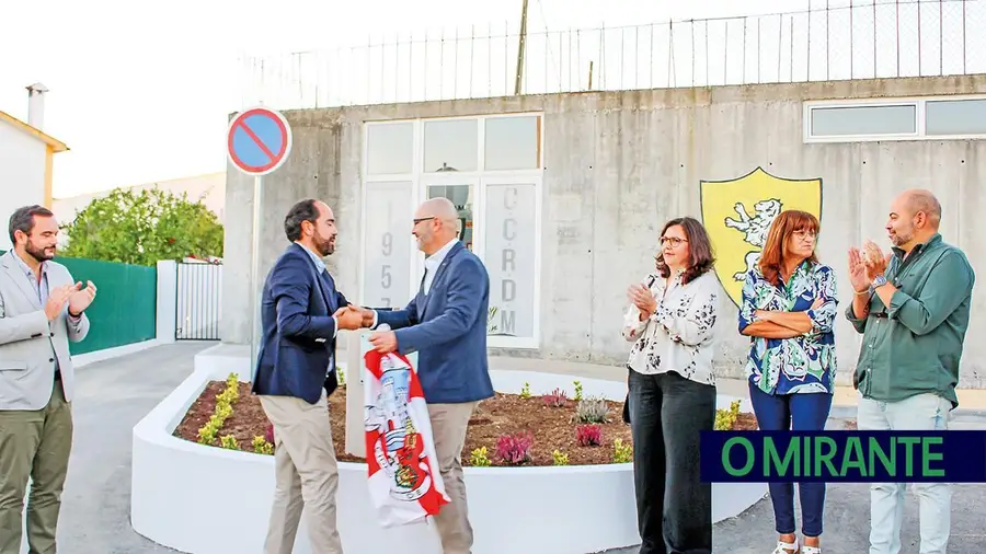 Moçarria tem novo parque de estacionamento