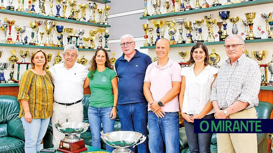 Clube de Natação de Rio Maior fez campeões para o mundo e luta agora para recuperar atletas