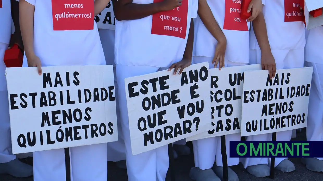 Desfile do Caloiro regressou às ruas de Santarém