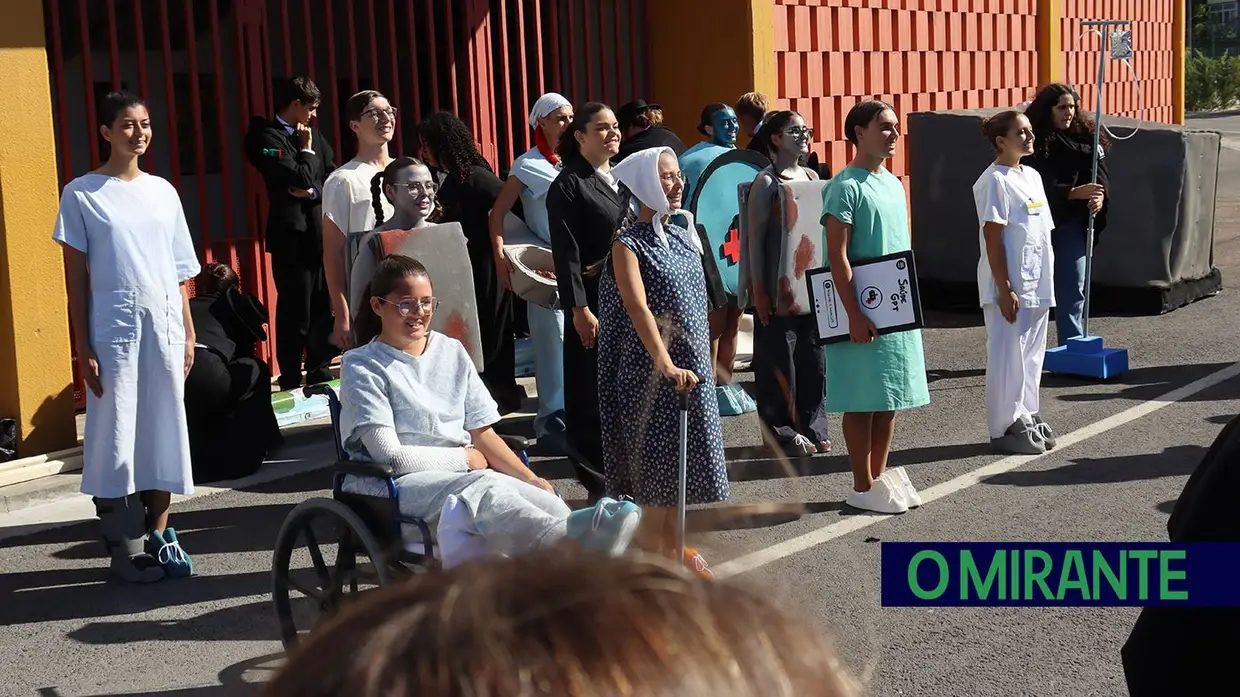 Desfile do Caloiro regressou às ruas de Santarém