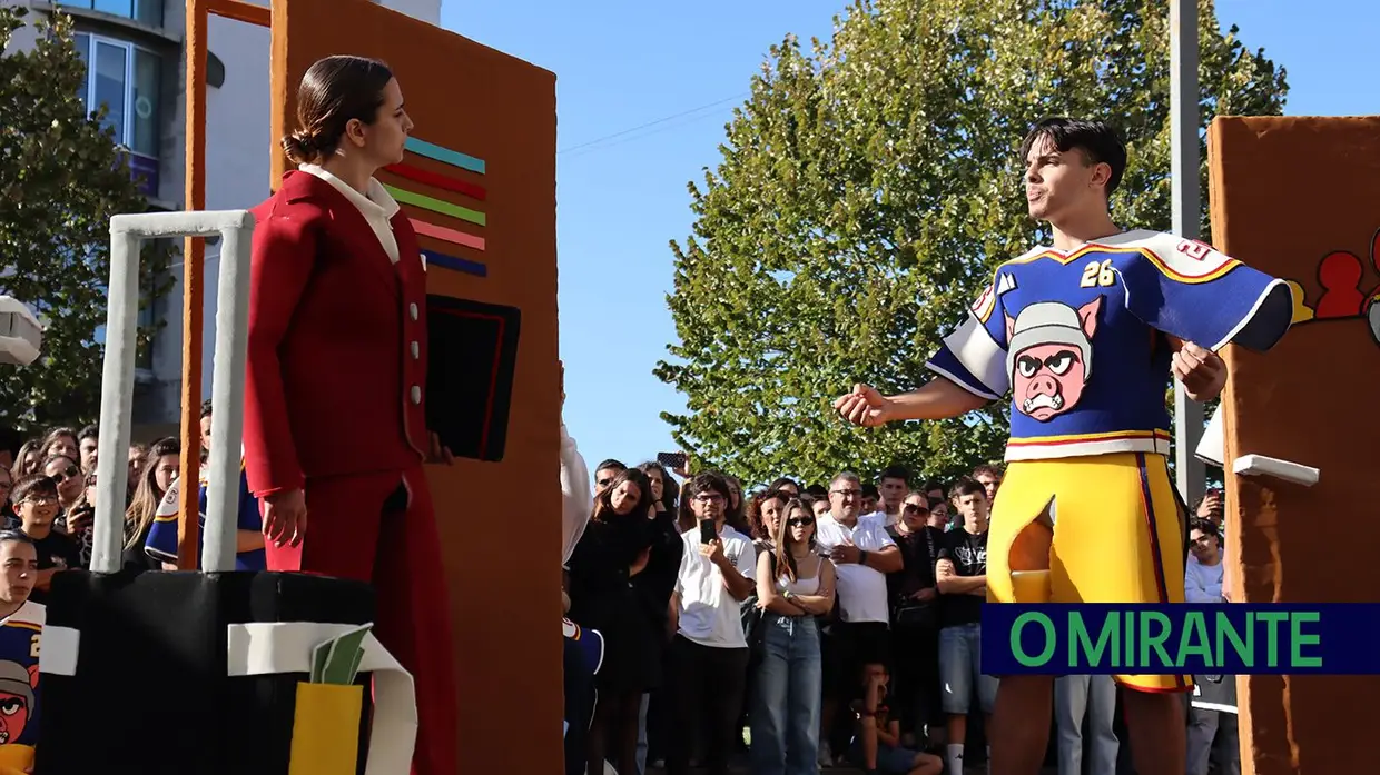 Desfile do Caloiro regressou às ruas de Santarém