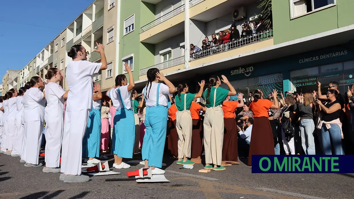 Desfile do Caloiro regressou às ruas de Santarém