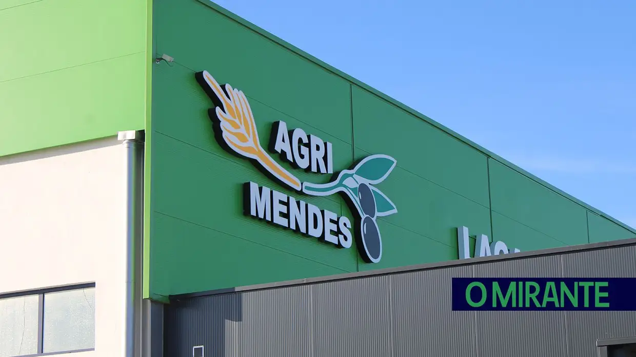 Ministro da Agricultura elogia coragem e ambição em visita à Agri-Mendes