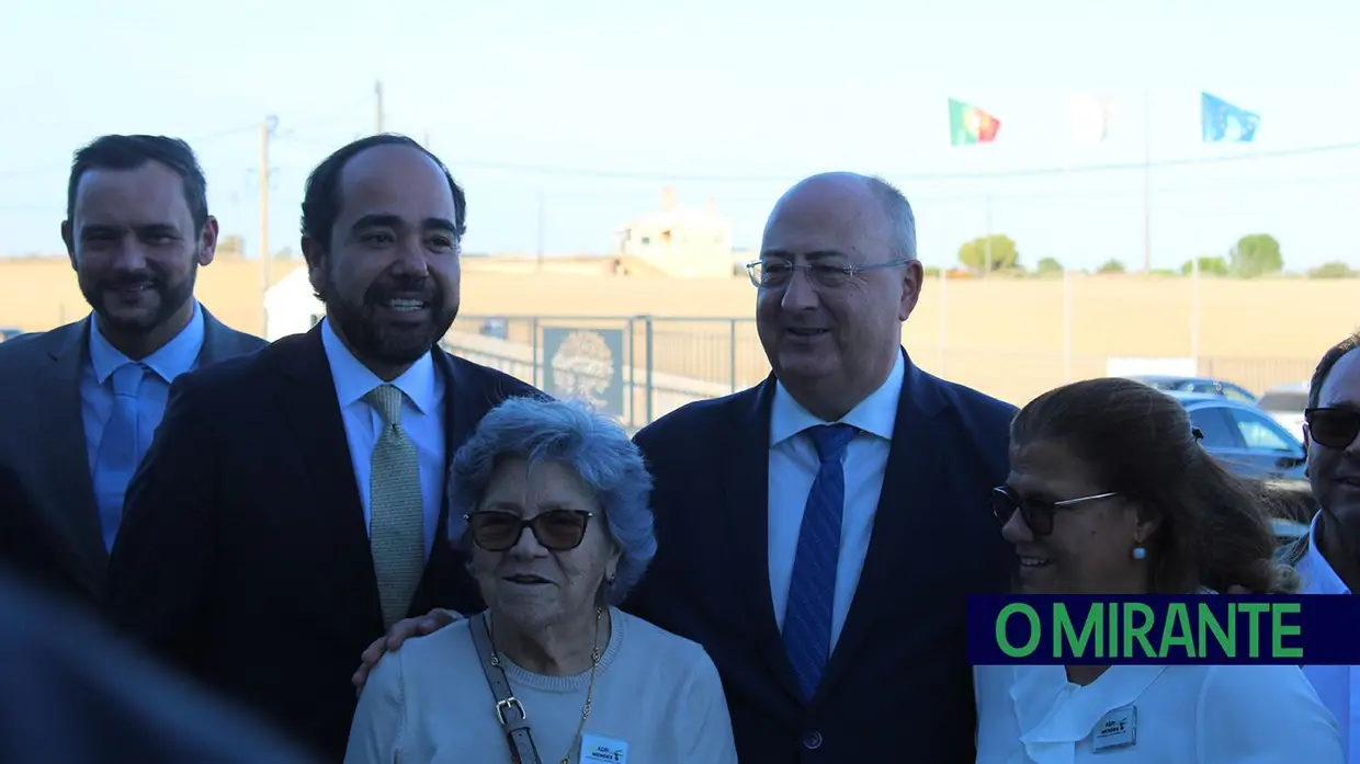 Ministro da Agricultura elogia coragem e ambição em visita à Agri-Mendes