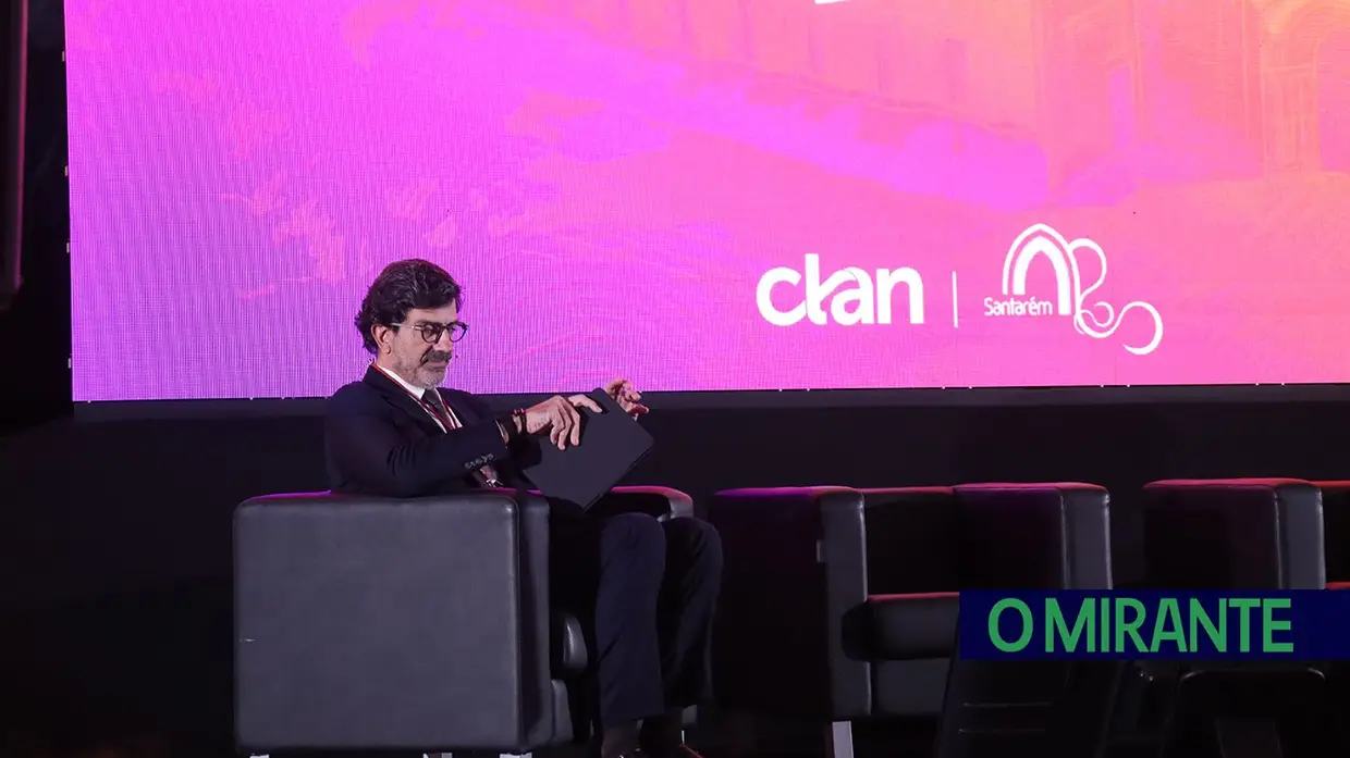 Presidente da Águas de Santarém participa em debate sobre bem-estar organizacional