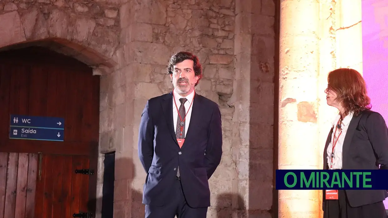 Presidente da Águas de Santarém participa em debate sobre bem-estar organizacional
