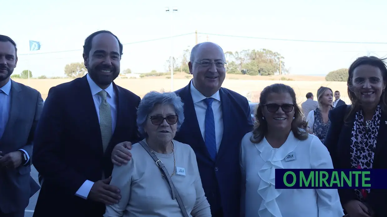 Ministro da Agricultura elogia coragem e ambição em visita à Agri-Mendes