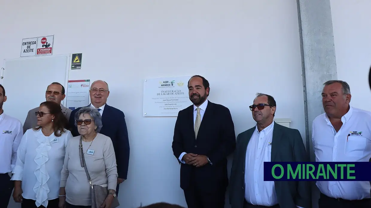 Ministro da Agricultura elogia coragem e ambição em visita à Agri-Mendes