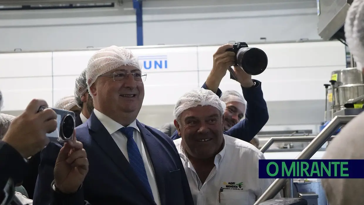 Ministro da Agricultura elogia coragem e ambição em visita à Agri-Mendes