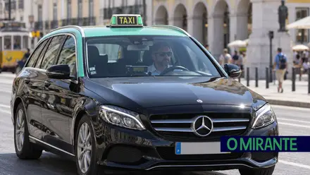 Novas tarifas dos táxis entram em vigor com 90 dias para adaptar taxímetros