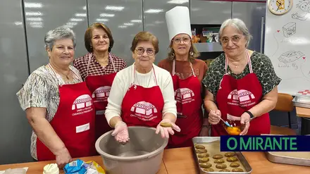 Seniores e crianças metem mãos na massa para manter viva a tradição na Chamusca