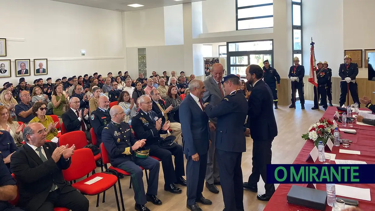 Bombeiros Voluntários de Santarém celebram 155 anos ao serviço da comunidade