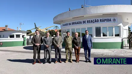Deputados e autarcas defendem valorização do aeródromo militar de Tancos