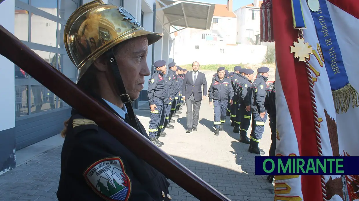 Bombeiros Voluntários de Santarém celebram 155 anos ao serviço da comunidade