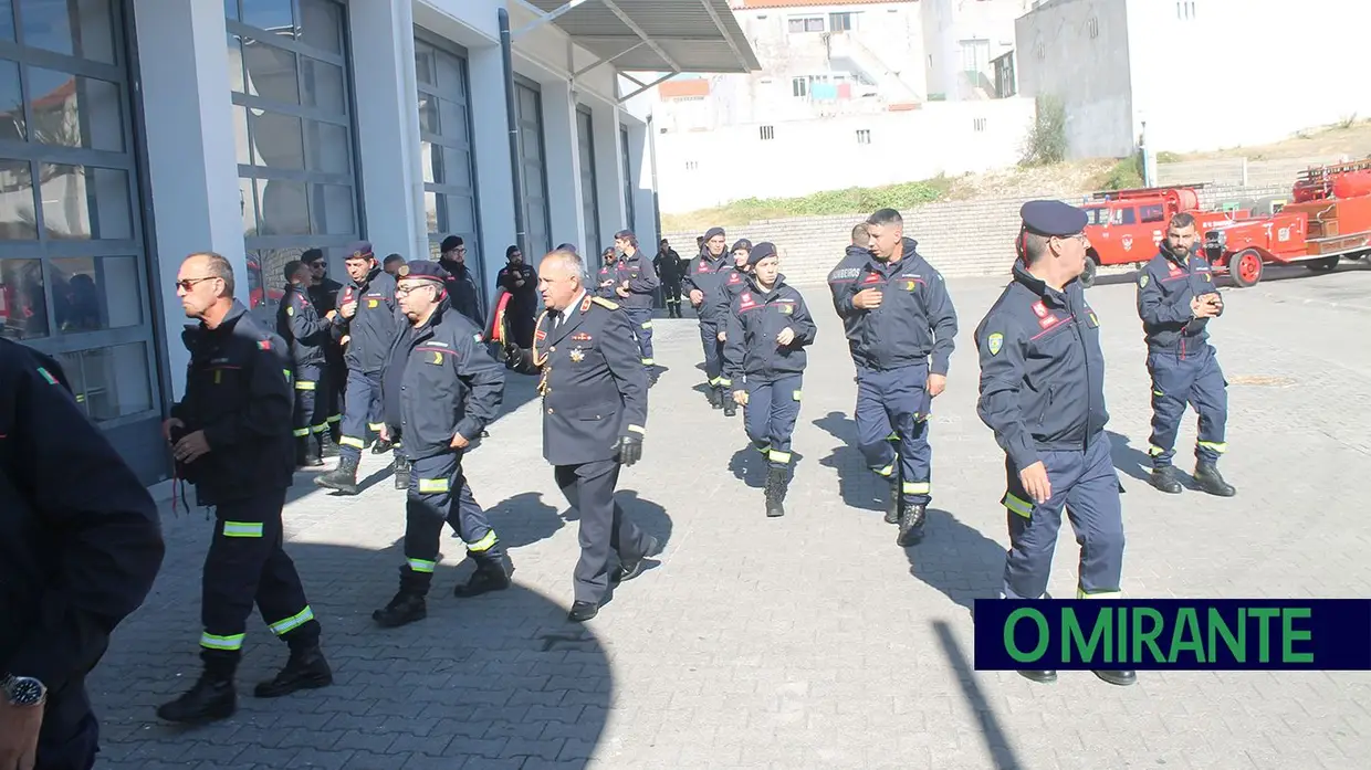 Bombeiros Voluntários de Santarém celebram 155 anos ao serviço da comunidade