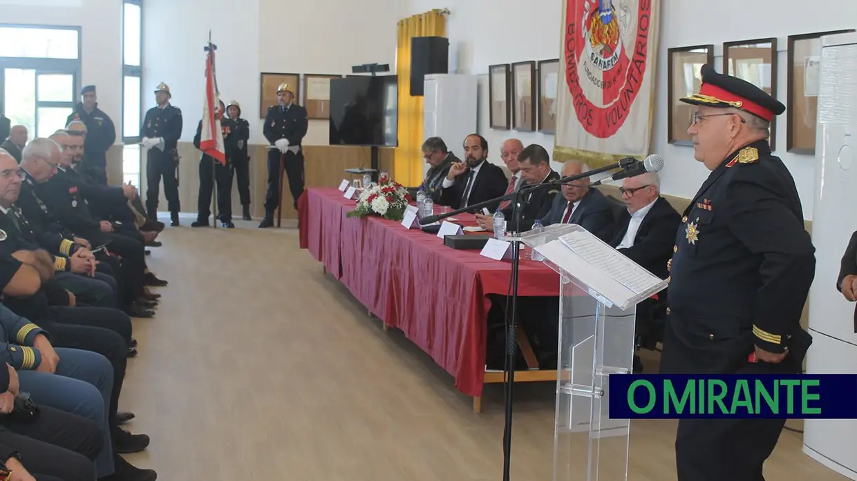 Bombeiros Voluntários de Santarém celebram 155 anos ao serviço da comunidade