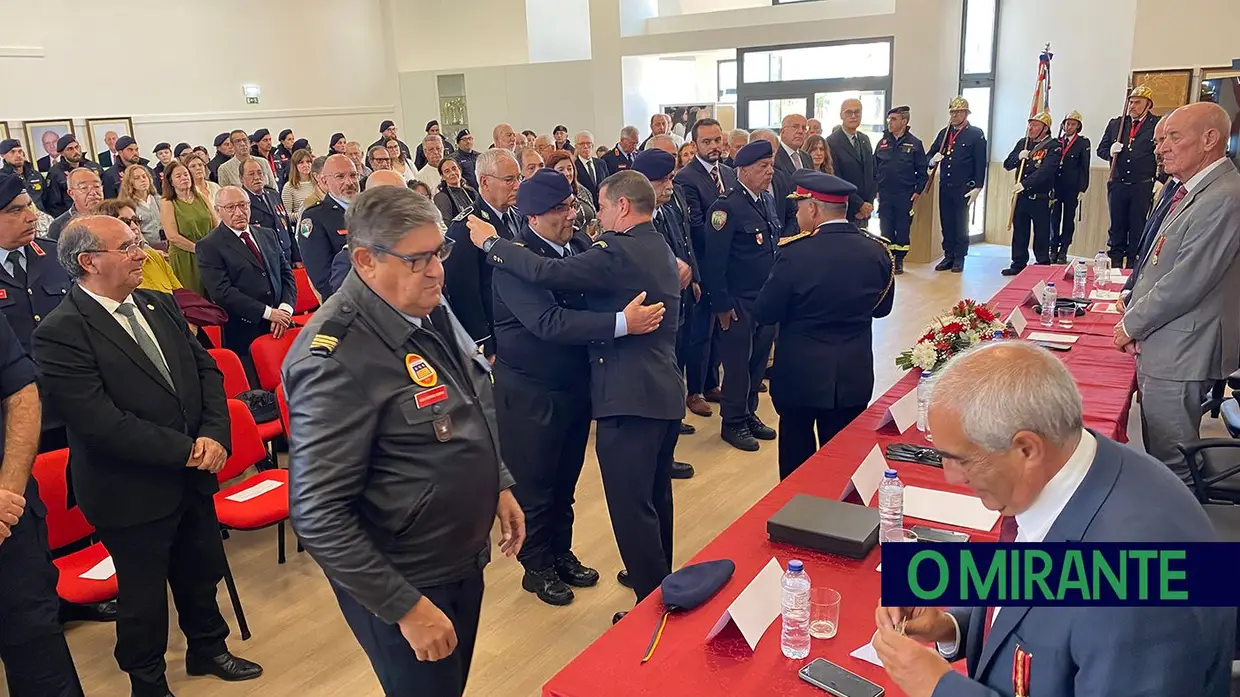 Bombeiros Voluntários de Santarém celebram 155 anos ao serviço da comunidade