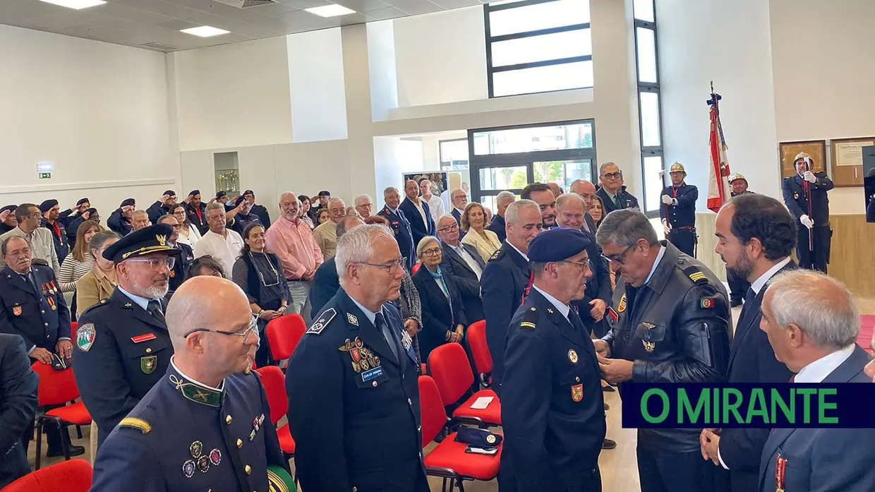 Bombeiros Voluntários de Santarém celebram 155 anos ao serviço da comunidade