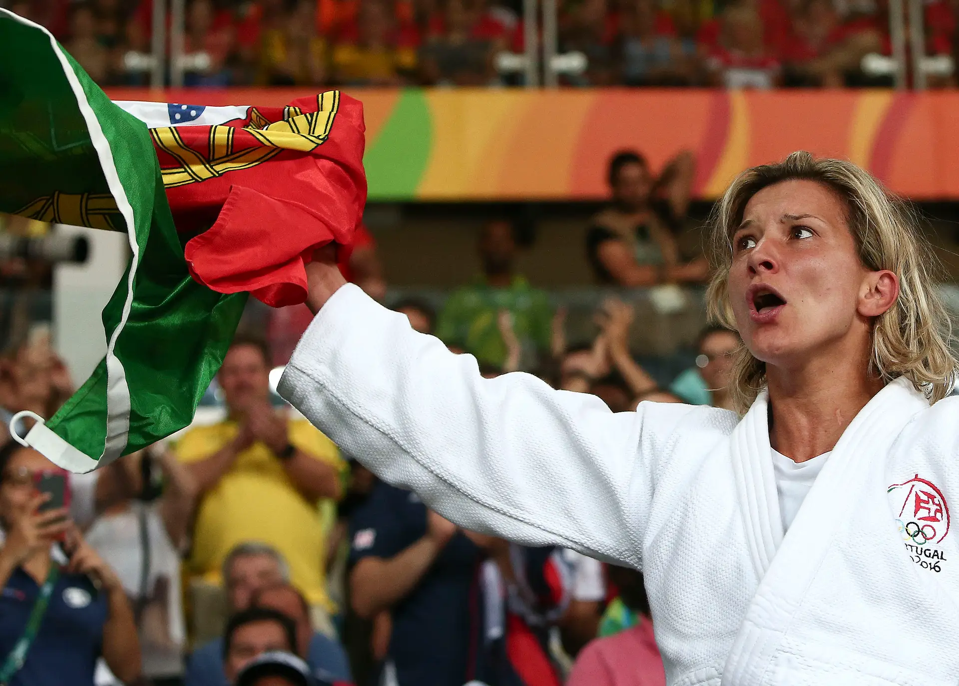 Os porta-estandartes de Portugal na Cerimônia de Abertura dos Jogos  Olímpicos de Inverno Beijing 2022