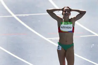 Cátia Azevedo: “Sou boa na velocidade, mas eu gosto é dos saltos. É mais giro, mais sensual. Eu dou uma volta e pronto”