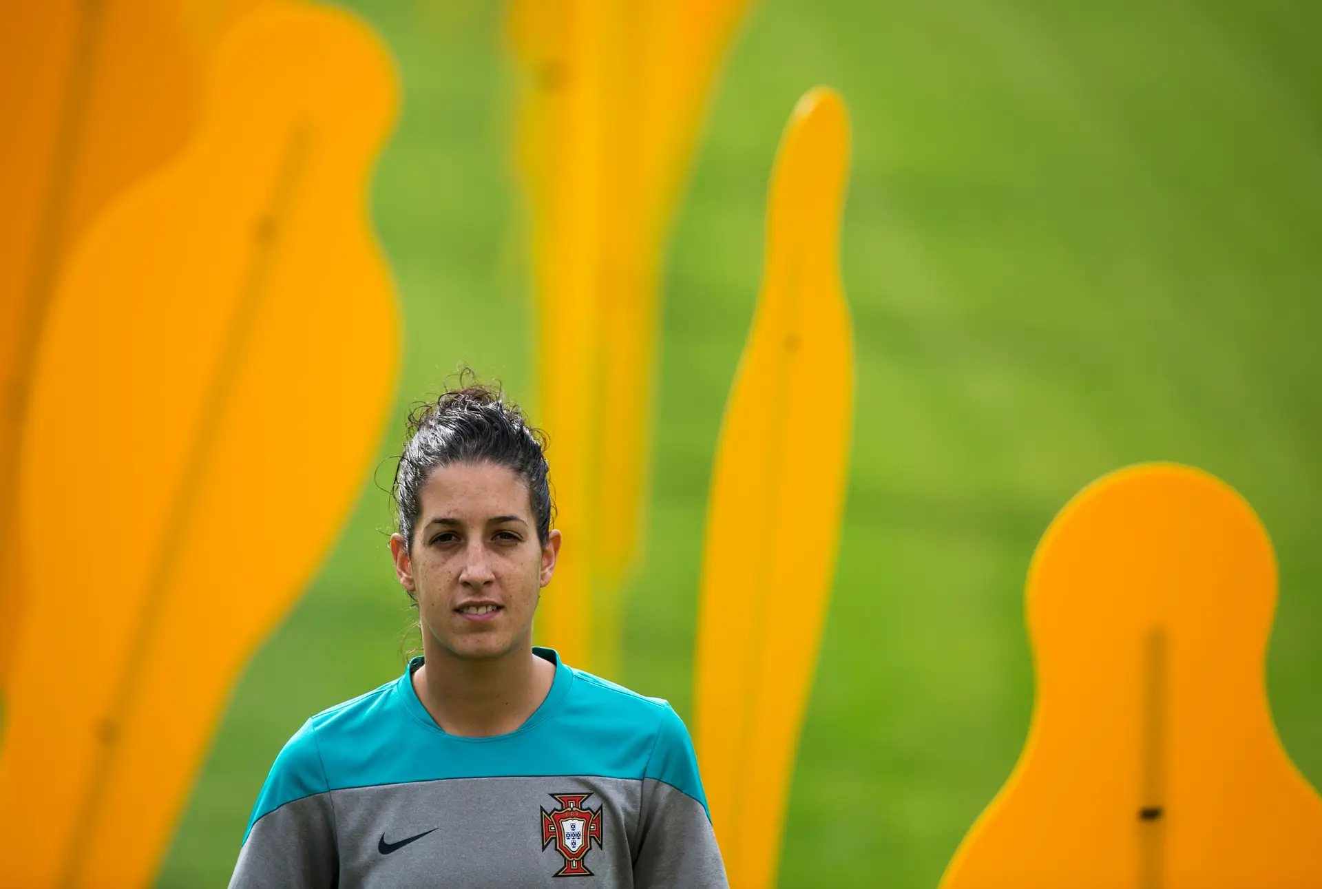 Capitã portuguesa Cláudia Neto reforça Wolfsburgo
