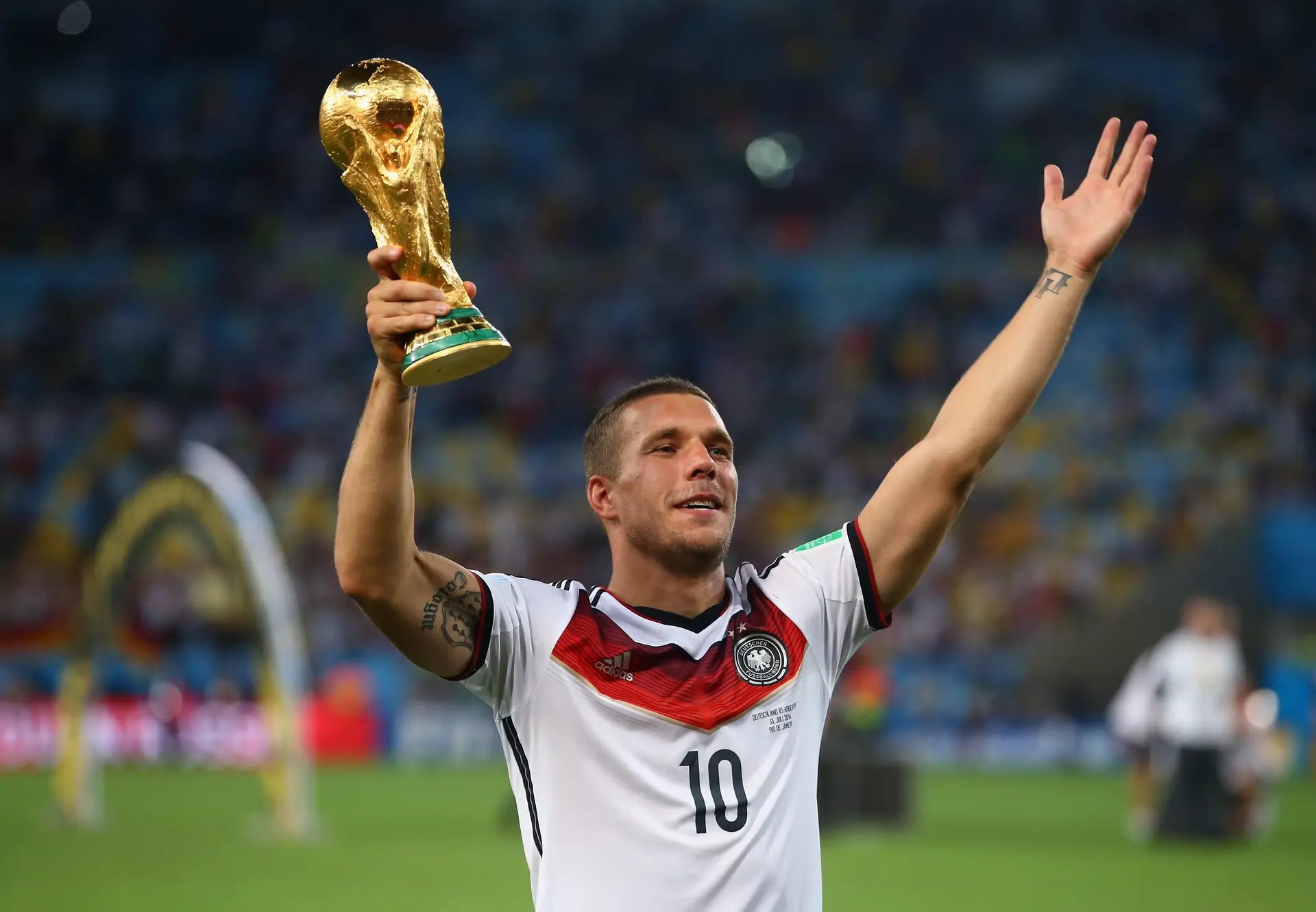 Podolski é do… Flamengo