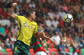 Cristiano Ronaldo repete Rodrigo Caio e protagoniza lance pouco