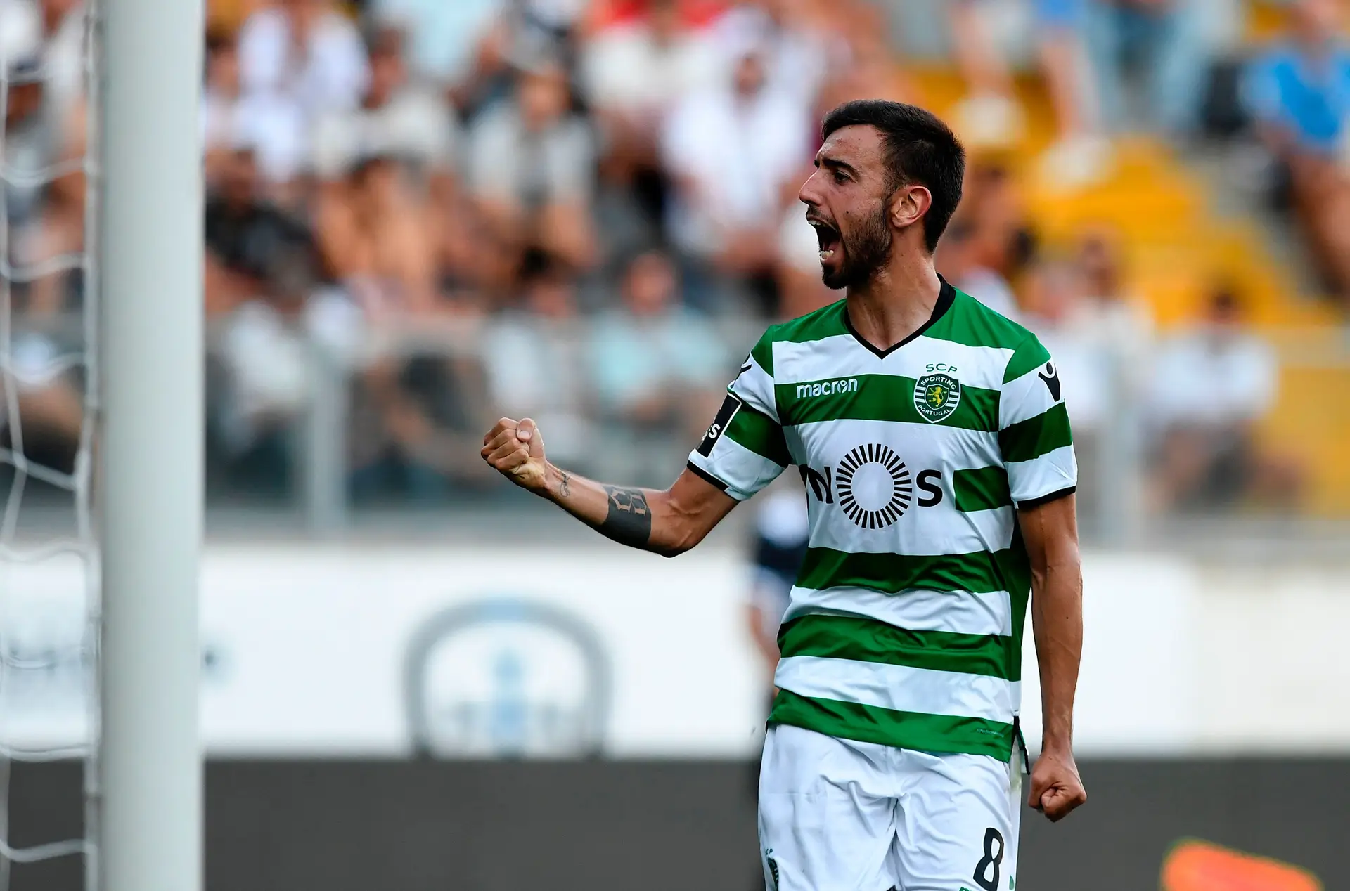 Katastrophale Nacht, rastrejat, perdu le ballon, flop of the season (o irónico e poliglota Rogério Casanova sobre Bruno Fernandes)