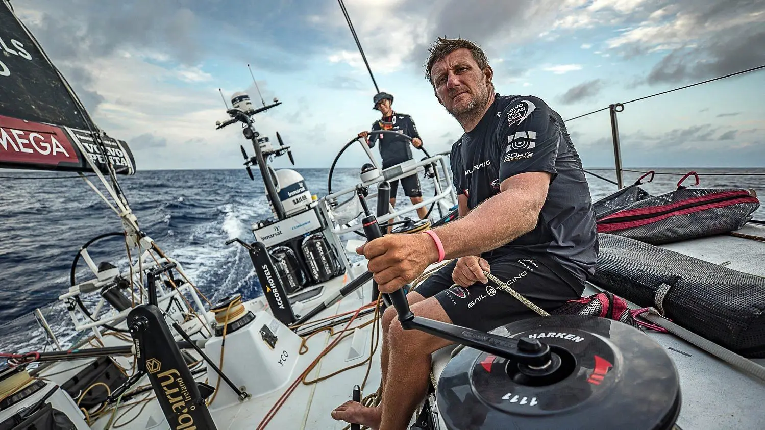 John Fisher a bordo do Sun Hung Kai/Scallywag a caminho de Auckland, onde terá caído ao mar 