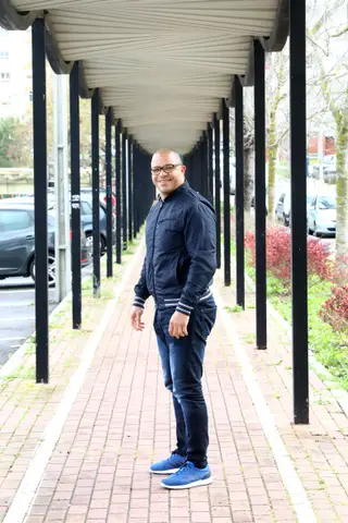 Edgar, de 40 anos, esta semana, em Alfragide