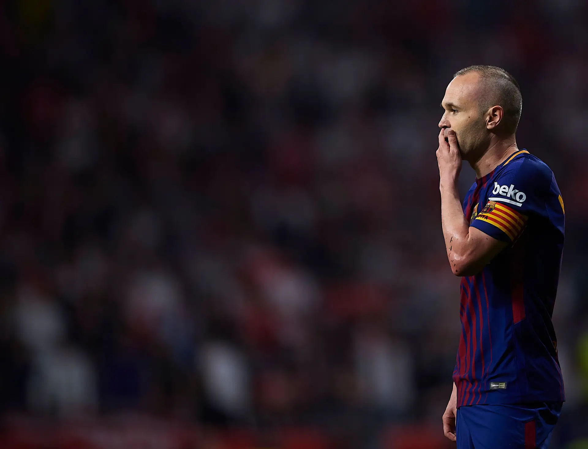 “Perdão, Andrés”. A “France Football” pede desculpa a Iniesta por nunca lhe ter dado uma Bola de Ouro