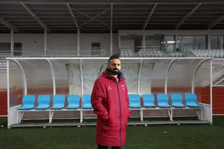 Vítor Severino tem 34 anos e começou a carreira de treinador em 2005/06, na Académica