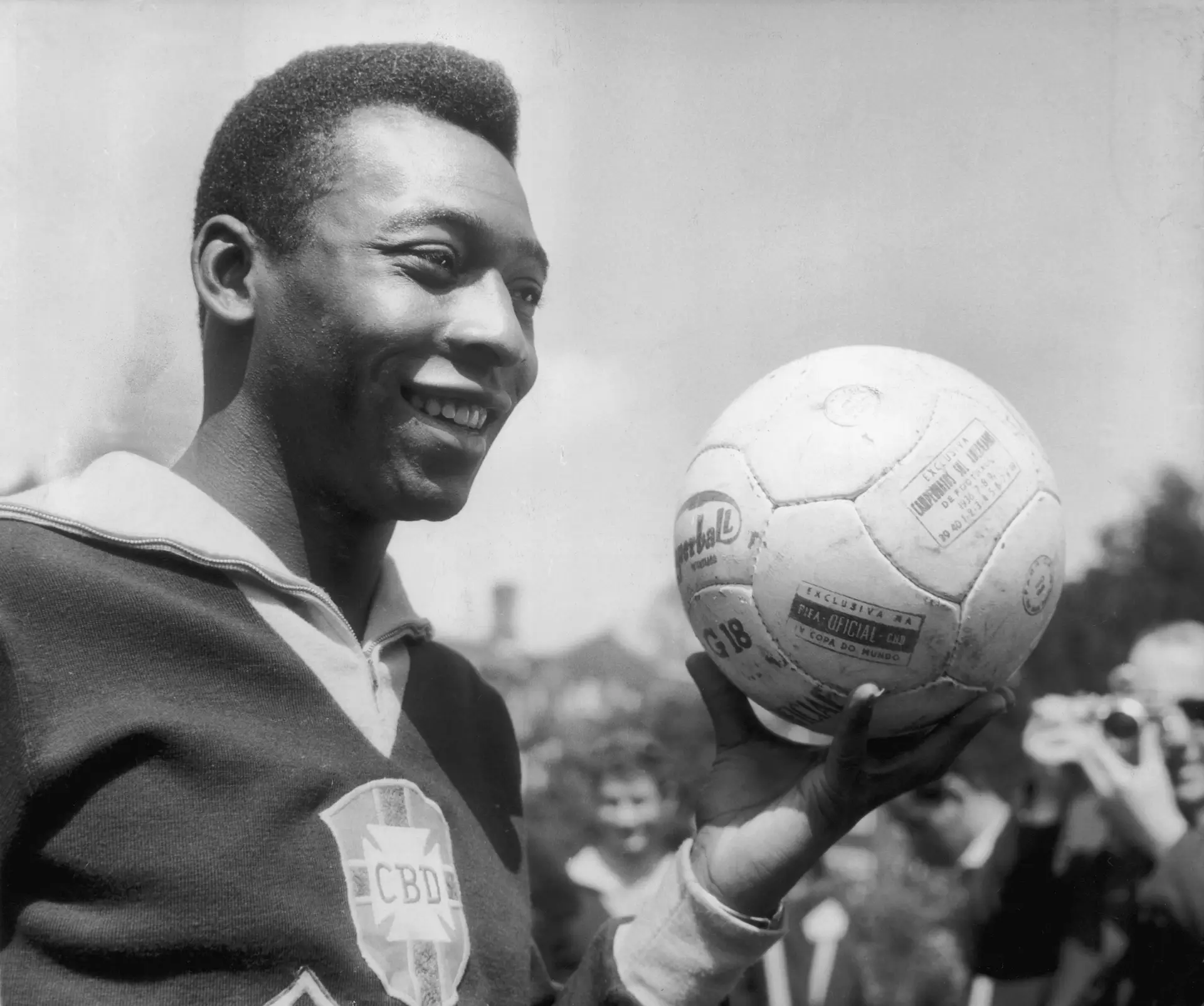 O "Rei" Pelé ainda hoje é o mais jovem jogador de sempre a marcar numa final de um Mundial