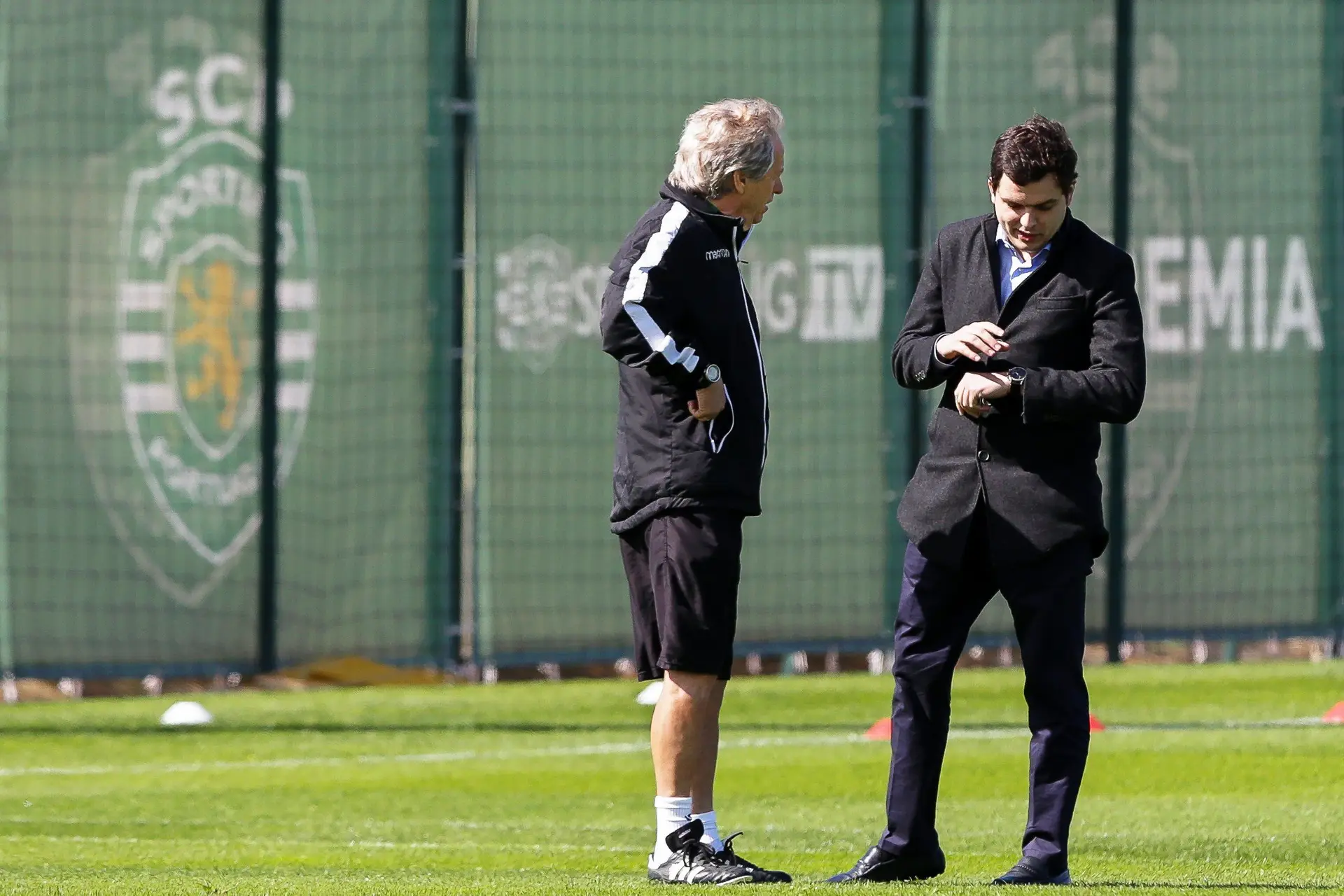 Jorge Jesus à conversa com André Geraldes, atual diretor do futebol do Sporting