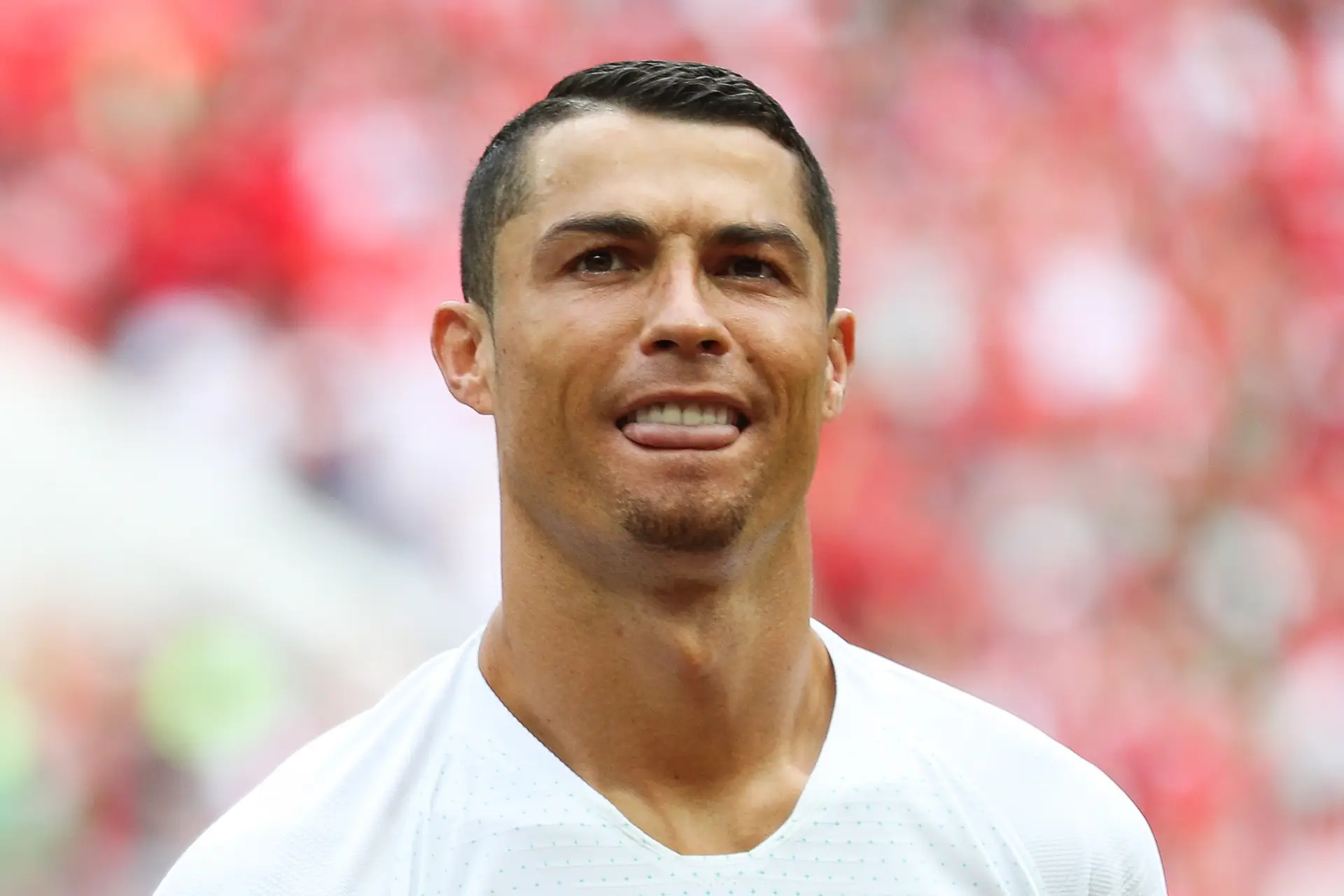 Em Espanha dizem que Ronaldo segue para a Juve por 100 milhões e a ganhar 30 milhões por ano. Que outros portugueses lá estiveram?
