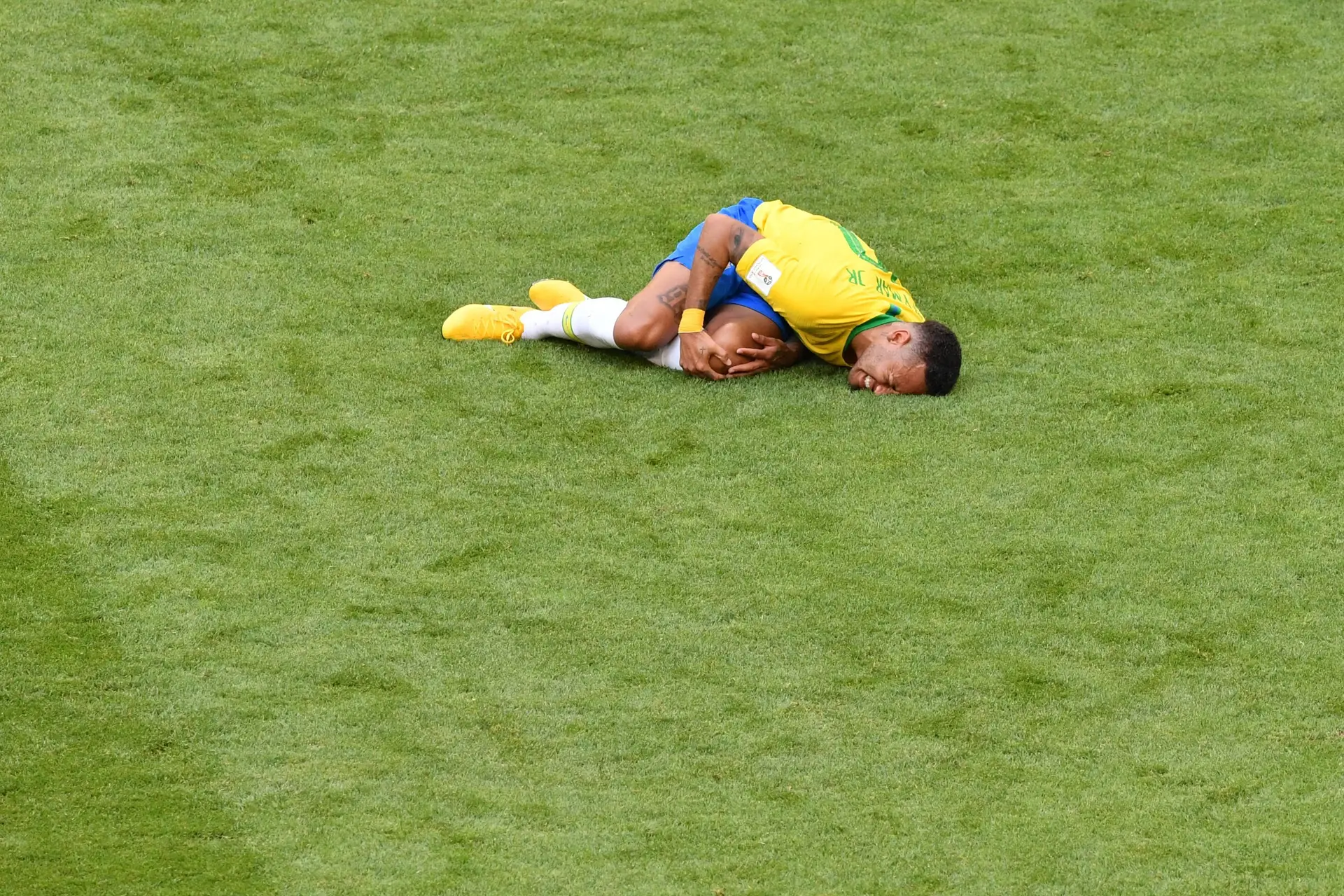 15 minutos de infâmia (Um Azar do Kralj conta a história do sr. Torres, que tem tudo a ver com Neymar)