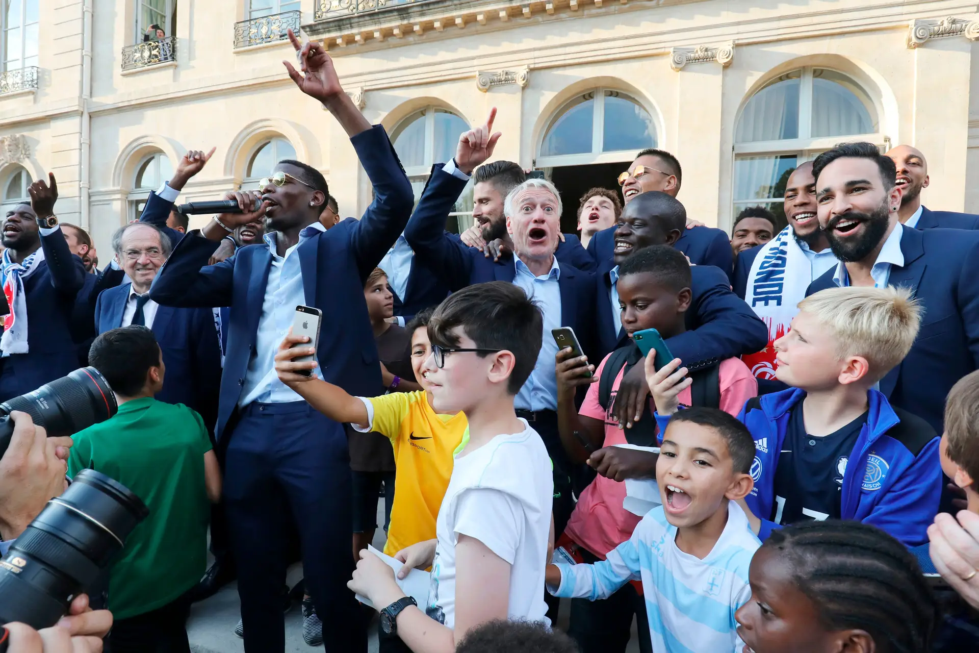 “Ehhhh N’Golo Kanté, palalalala…”: a música cantada pelos franceses que não sai da cabeça