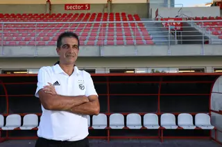 Renato Paiva, o treinador que tem “uma panca” pelo futebol bonito: “Os resultadistas vão andar todos atrás de mim com um taco de basebol”