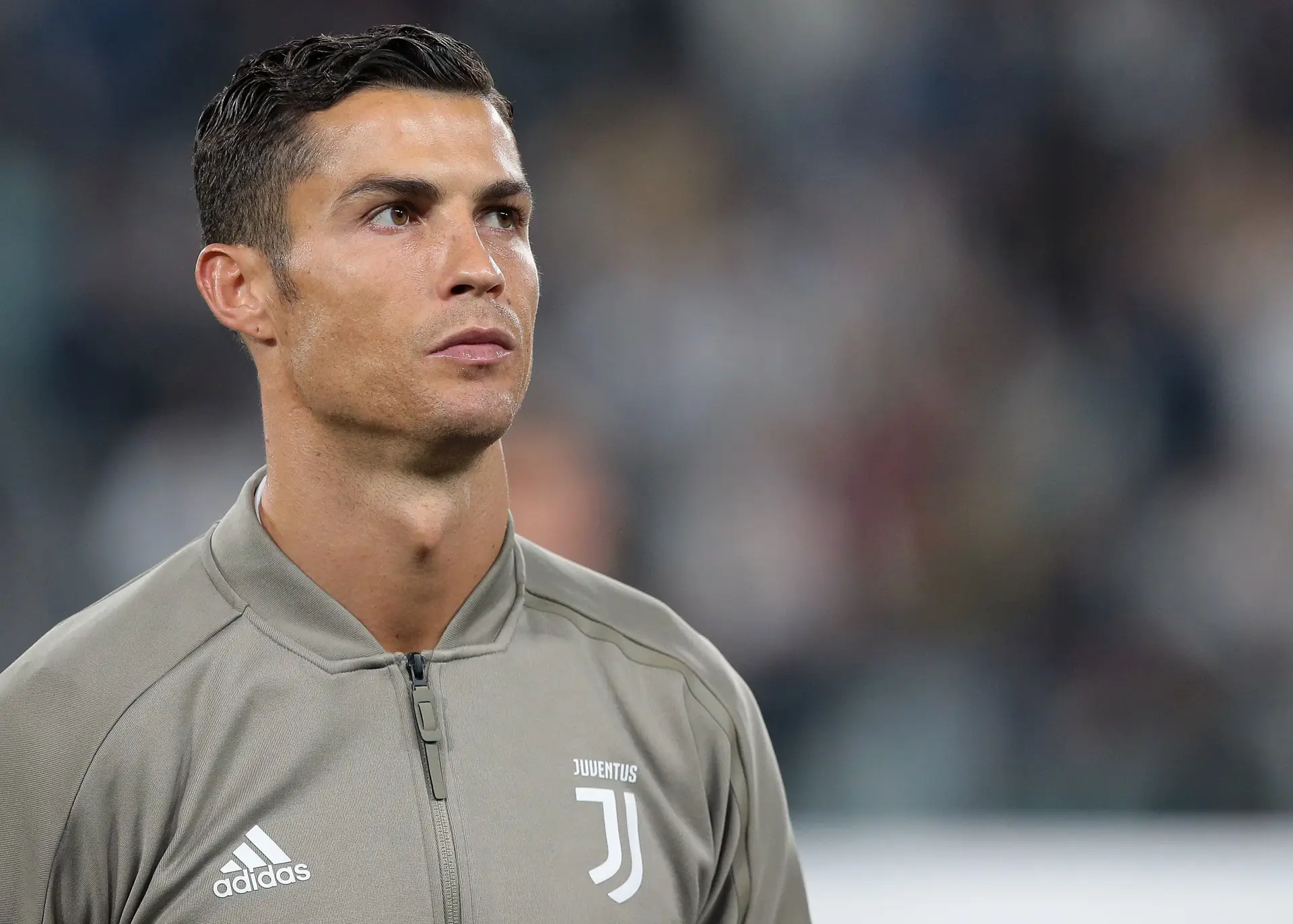 Ronaldo acusado de violar norte-americana e de pagar 322 mil euros pelo silêncio